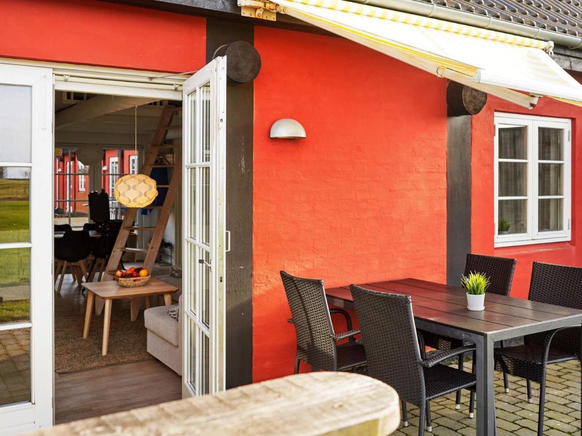 5 Person Holiday Home In Aakirkeby Exterior photo